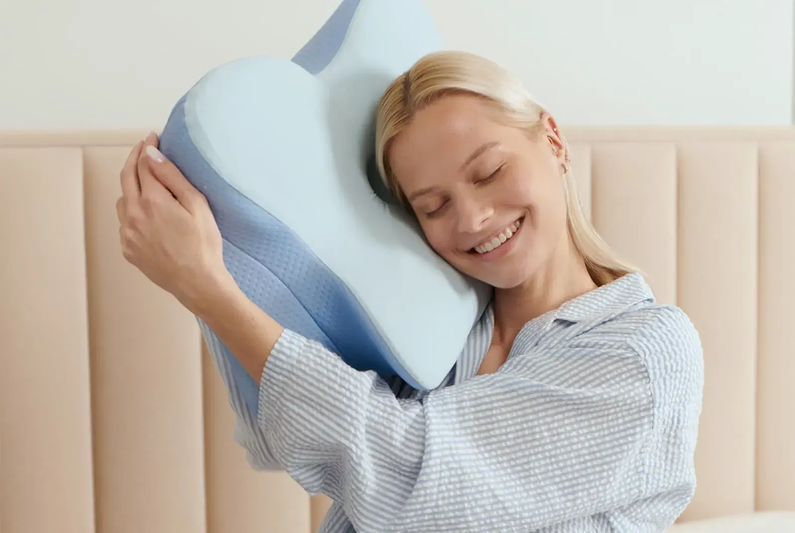 Happy customer with Derila Ergo Pillow